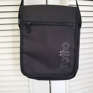 TOTTO - Black Crossbody Bag